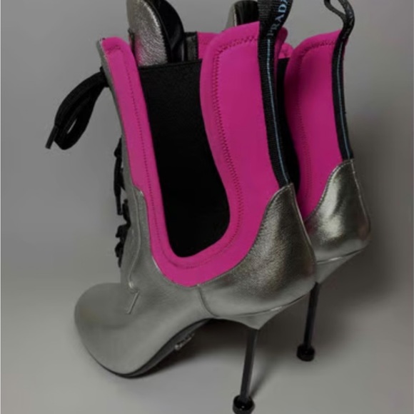 prada silver boots never worn size 40 which is a ten but fits like a 9.5 - Picture 1 of 2